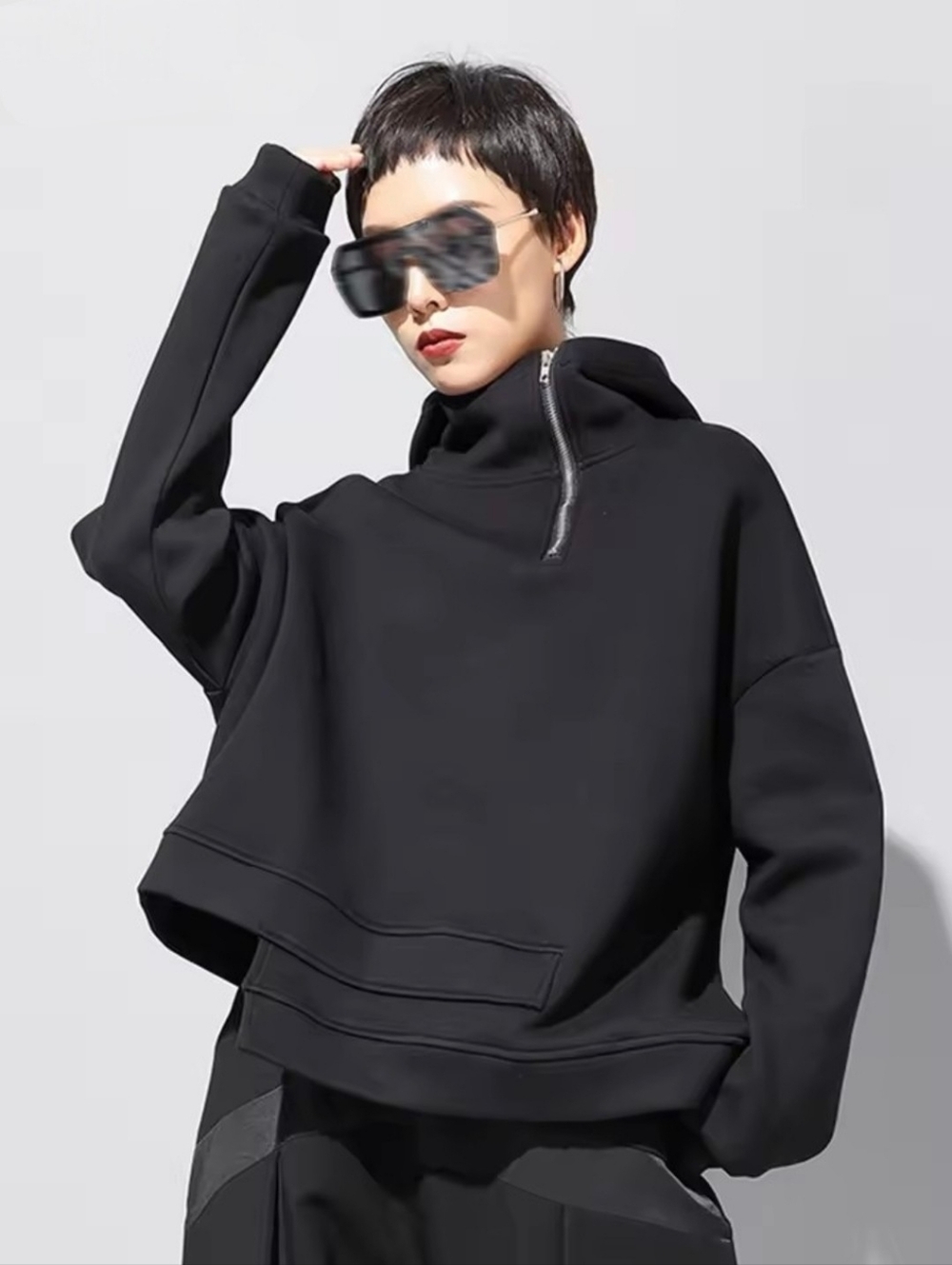 High Low Hem Half-Zip Hooded Pullover ▪︎ Onyx ▪︎ Sz XL